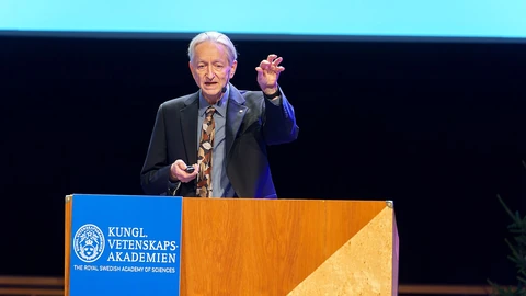 Geoffrey Hinton speaking during the 2024 Nobel Lectures.