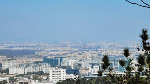 Skyline of the western part of Hangzhou.